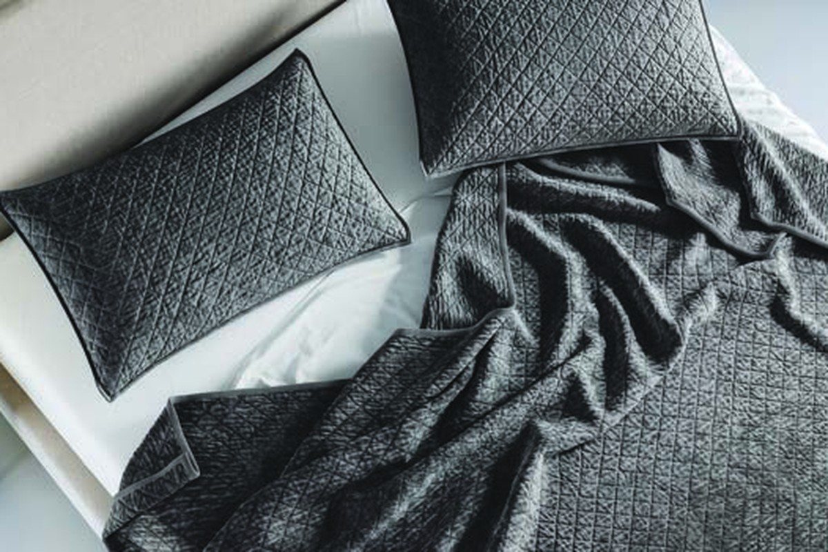 All-Year Down Alternative Comforter