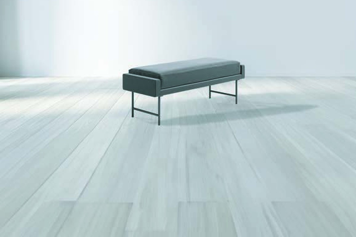 Showroom Tufted Ottoman